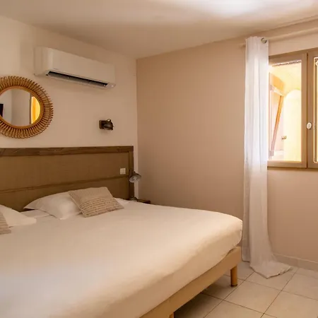 Lägenhet Location De Figuier Avec Jardin Barbecue Piscine Chauffee A *